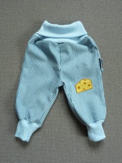 Leichte BW Jeans Gr. 68 VORN