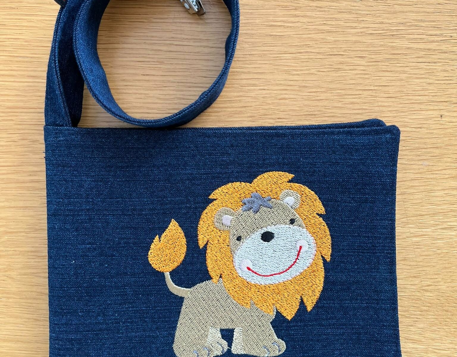 knisterbuch dunkelblau